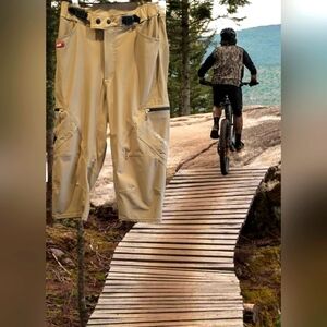 LOUIS Garneau Cycling Shorts